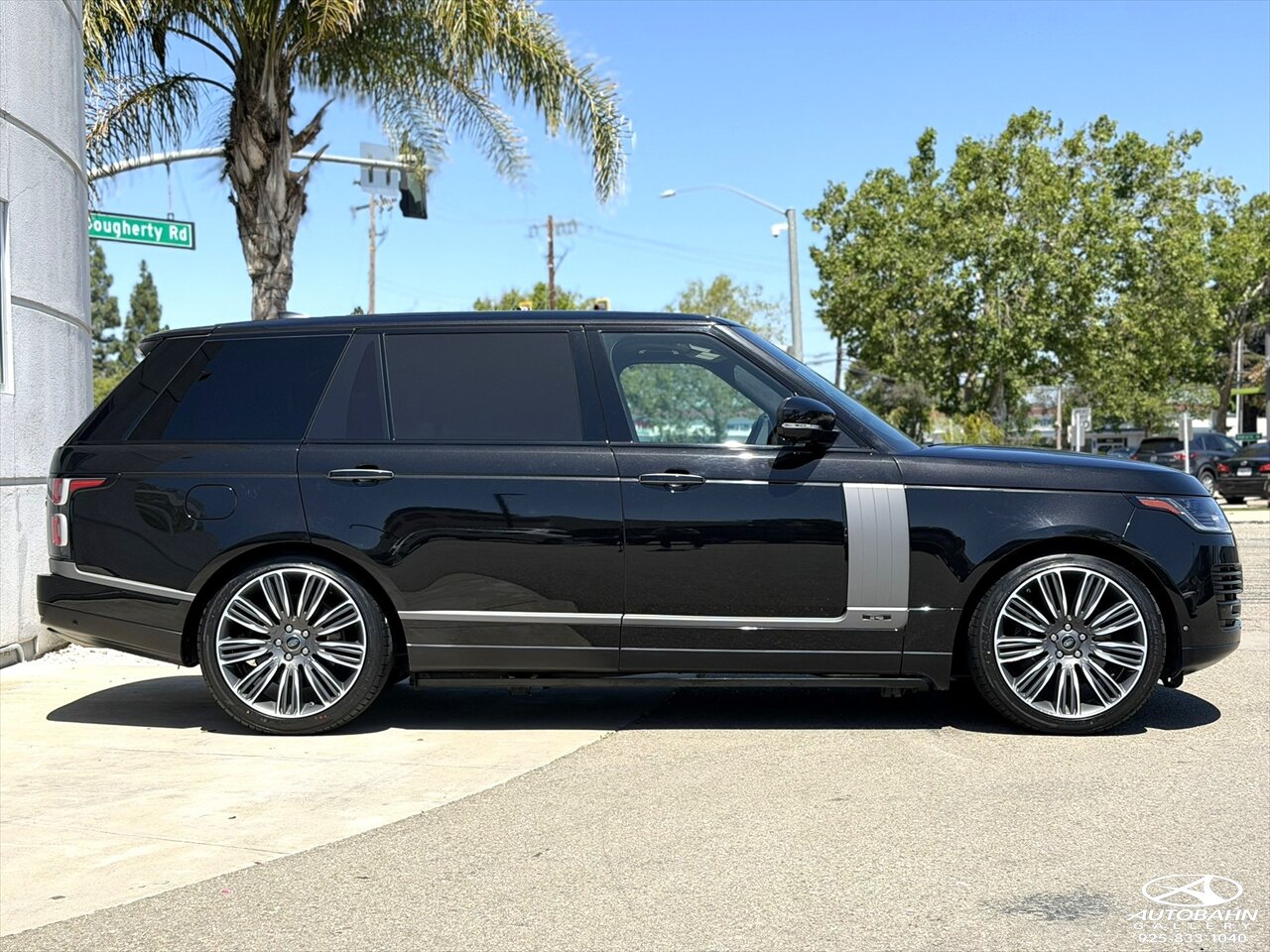2020 Land Rover Range Rover Autobiography LWB - Photo 5 - Dublin, CA 94568