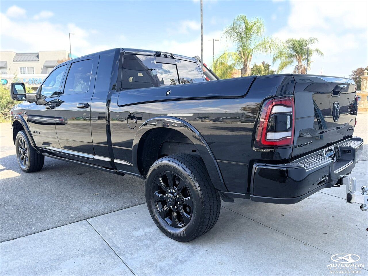 2023 RAM 2500 TDSL MEGA CAB 6.7L LIMITED ***ONE-OWNER*** - Photo 8 - Dublin, CA 94568
