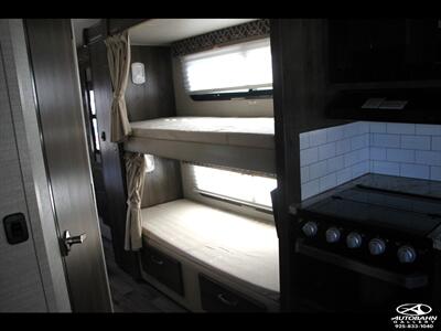 2020 Jayco REDHAWK 31F   - Photo 25 - Dublin, CA 94568