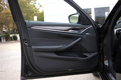 2019 BMW 5 Series 530e iPerformance   - Photo 11 - Dublin, CA 94568