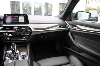 2019 BMW 5 Series 530e iPerformance   - Photo 44 - Dublin, CA 94568