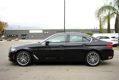 2019 BMW 5 Series 530e iPerformance   - Photo 5 - Dublin, CA 94568