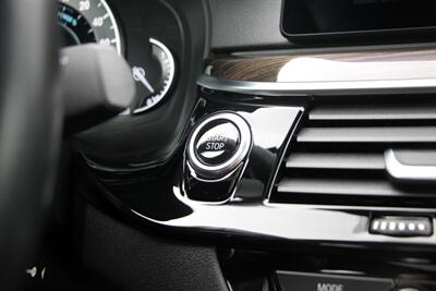 2019 BMW 5 Series 530e iPerformance   - Photo 26 - Dublin, CA 94568