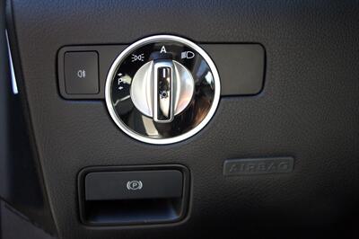 2012 Mercedes-Benz SLK SLK 350  ***ONE OWNER*** - Photo 24 - Dublin, CA 94568