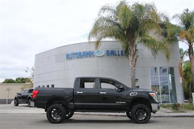 2017 Nissan Titan SV  4X4 Crew Cab **LIFTED**ARKON RIMS** - Photo 4 - Dublin, CA 94568