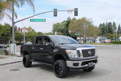 2017 Nissan Titan SV  4X4 Crew Cab **LIFTED**ARKON RIMS** - Photo 3 - Dublin, CA 94568