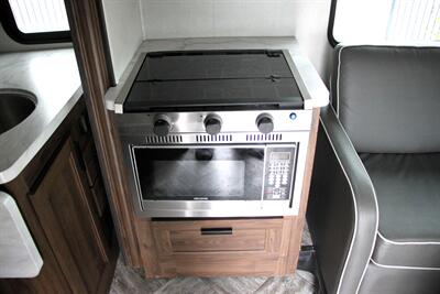 2023 Forest River Sunseeker 3250LE E-450 FORD CHASSIS  ***BUNK-BED*** - Photo 25 - Dublin, CA 94568