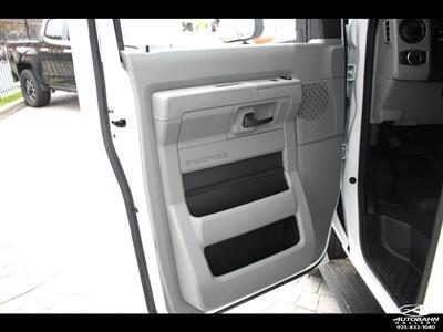 2023 Forest River Sunseeker 3250LE E-450 FORD CHASSIS ***BUNK-BED*** - Photo 16 - Dublin, CA 94568