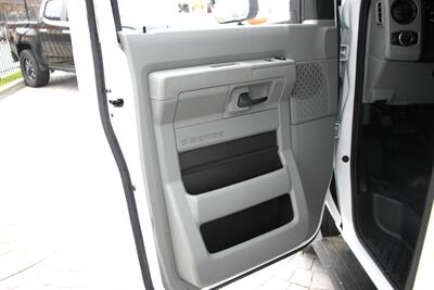 2023 Forest River Sunseeker 3250LE E-450 FORD CHASSIS  ***BUNK-BED*** - Photo 16 - Dublin, CA 94568