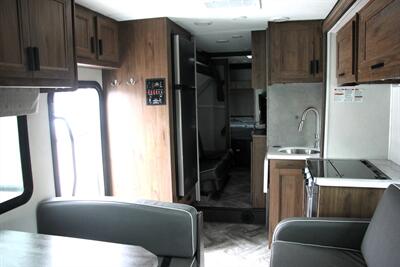 2023 Forest River Sunseeker 3250LE E-450 FORD CHASSIS  ***BUNK-BED*** - Photo 23 - Dublin, CA 94568