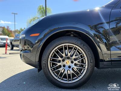 2018 Porsche Cayenne Platinum Edition   - Photo 10 - Dublin, CA 94568