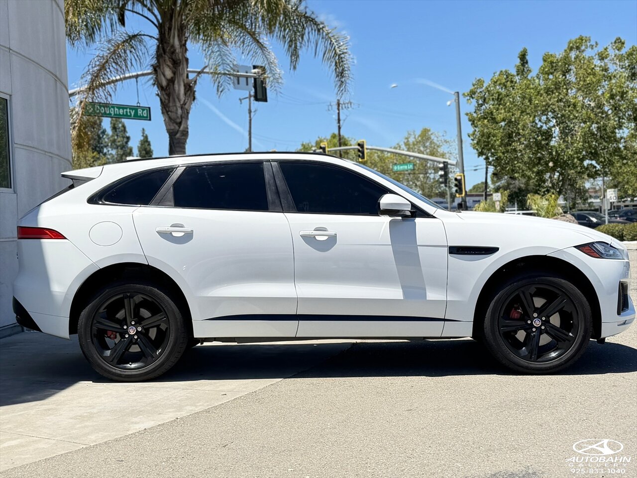2018 Jaguar F-PACE S - Photo 5 - Dublin, CA 94568