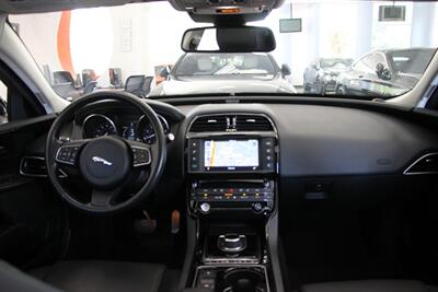 2017 Jaguar XE 25t   - Photo 33 - Dublin, CA 94568