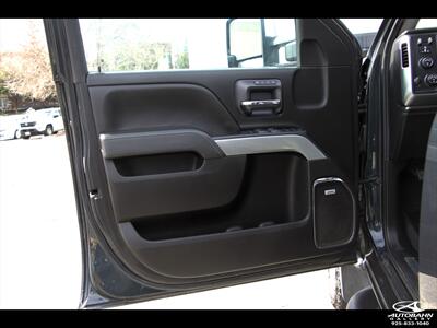 2019 Chevrolet Silverado 2500HD LTZ  ***DURAMAX PLUS PACKAGE*** - Photo 15 - Dublin, CA 94568