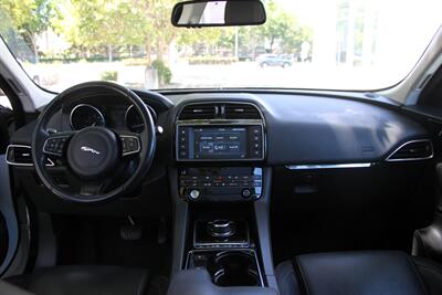 2017 Jaguar F-PACE 20d Prestige  ***DIESEL*** - Photo 27 - Dublin, CA 94568