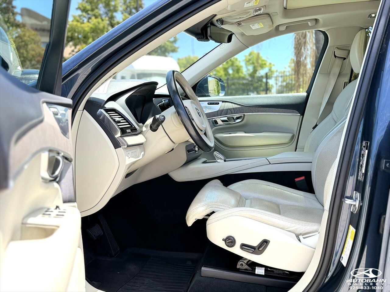 2022 Volvo XC90 Inscription - Photo 16