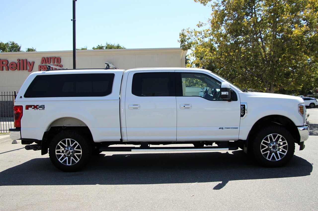 2019 Ford F-350 Lariat photo 9
