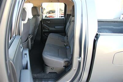 2022 Nissan Frontier SV  Crew Cab 4x2 Long Bed - Photo 18 - Dublin, CA 94568