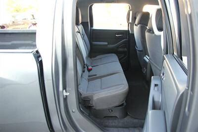 2022 Nissan Frontier SV  Crew Cab 4x2 Long Bed - Photo 24 - Dublin, CA 94568