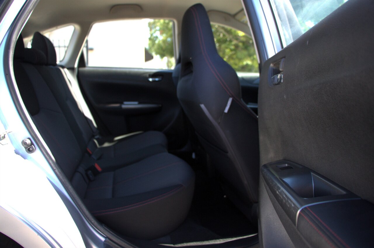 2014 Subaru Impreza WRX photo 15