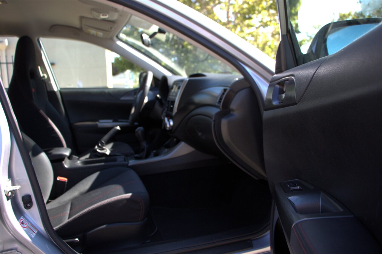 2014 Subaru Impreza WRX photo 17