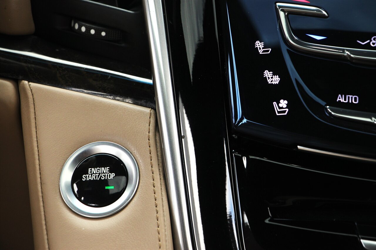 2018 Cadillac Escalade Platinum photo 39