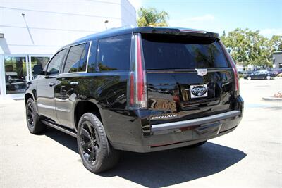 2018 Cadillac Escalade Platinum   - Photo 6 - Dublin, CA 94568