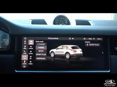 2020 Porsche Cayenne E-Hybrid  ***PREMIUM PLUS PACK*** - Photo 23 - Dublin, CA 94568