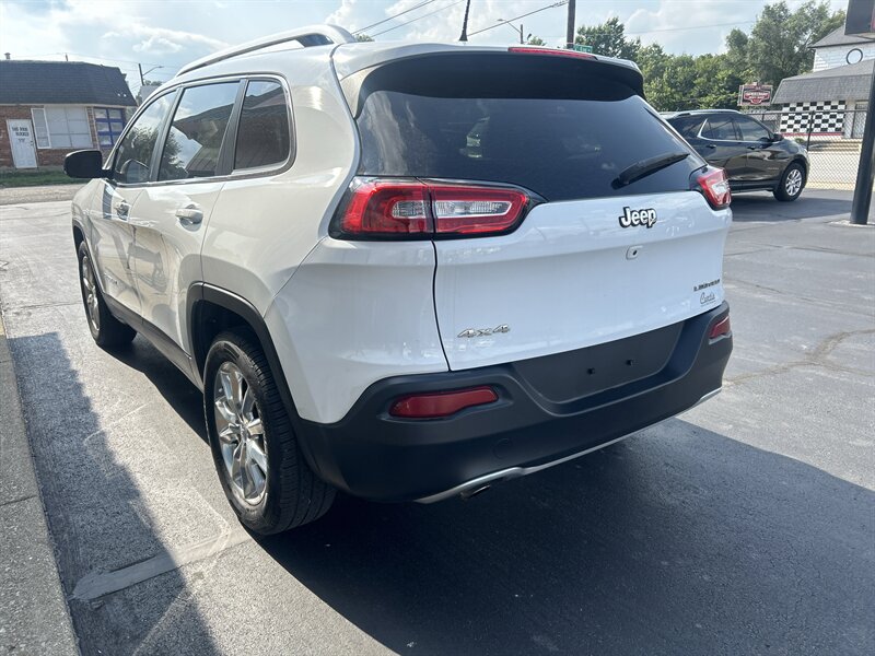 2017 Jeep Cherokee Limited - Photo 5 - Indianapolis, IN 46222