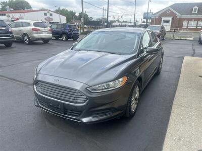 2016 Ford Fusion SE   - Photo 3 - Indianapolis, IN 46222