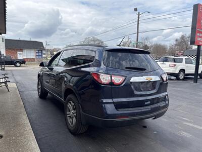 2015 Chevrolet Traverse LT   - Photo 5 - Indianapolis, IN 46222