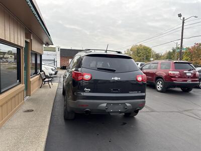 2012 Chevrolet Traverse LTZ   - Photo 4 - Indianapolis, IN 46222