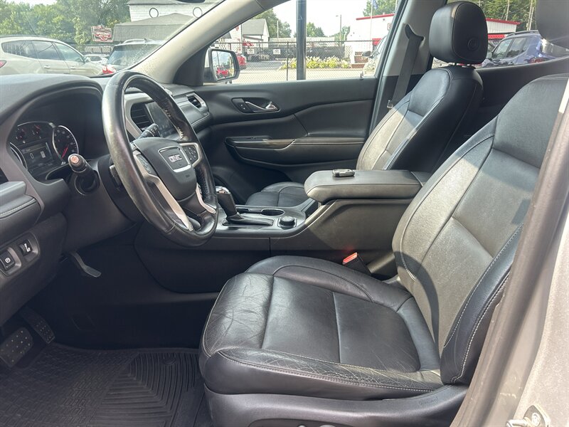 2017 GMC Acadia SLT-1 - Photo 4 - Indianapolis, IN 46222