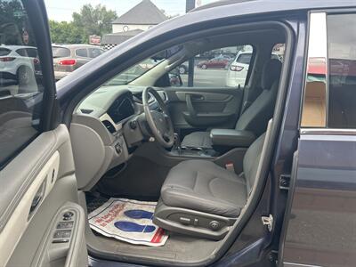 2013 Chevrolet Traverse LT   - Photo 4 - Indianapolis, IN 46222