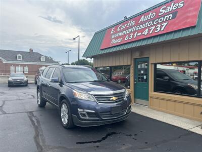 2013 Chevrolet Traverse LT   - Photo 2 - Indianapolis, IN 46222