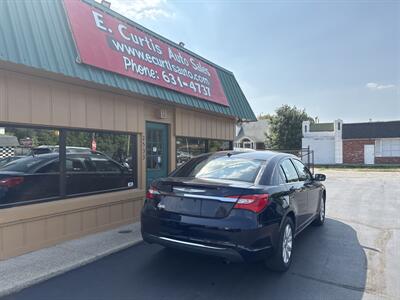 2011 Chrysler 200 Touring   - Photo 6 - Indianapolis, IN 46222