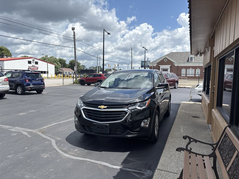 2020 Chevrolet Equinox LT - Photo 3 - Indianapolis, IN 46222