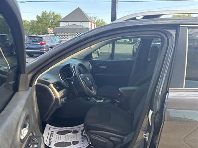 2016 Jeep Cherokee Latitude   - Photo 4 - Indianapolis, IN 46222