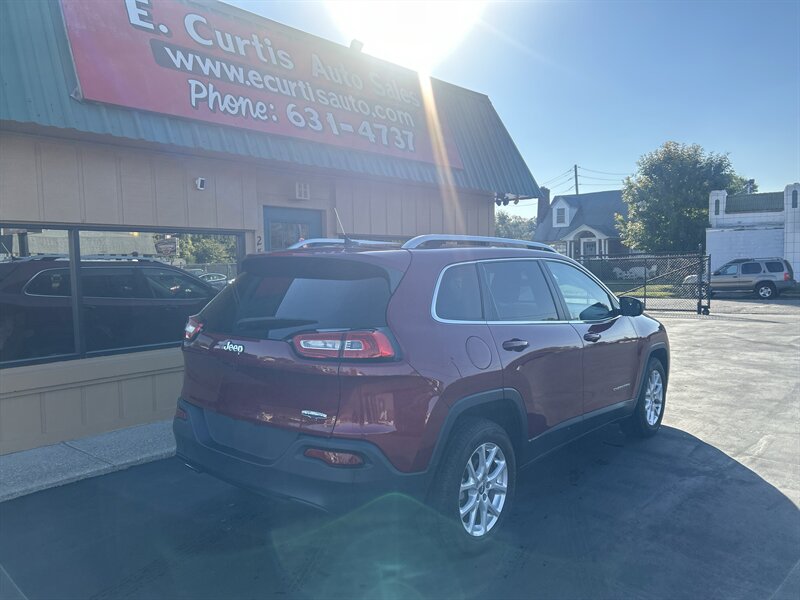 2016 Jeep Cherokee Latitude - Photo 6 - Indianapolis, IN 46222