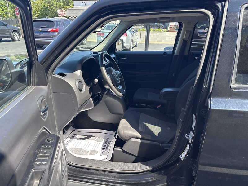 2016 Jeep Patriot Sport - Photo 4 - Indianapolis, IN 46222