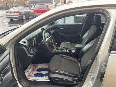 2014 Chevrolet Malibu LT - Photo 4 - Indianapolis, IN 46222