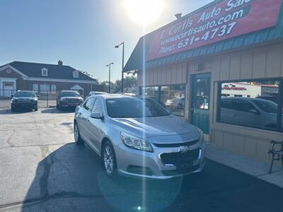 2015 Chevrolet Malibu LT   - Photo 2 - Indianapolis, IN 46222