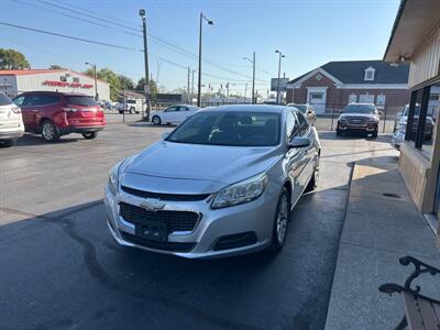 2015 Chevrolet Malibu LT   - Photo 3 - Indianapolis, IN 46222