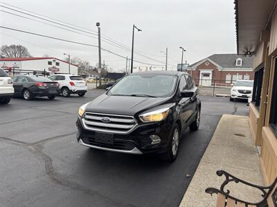 2017 Ford Escape SE - Photo 3 - Indianapolis, IN 46222