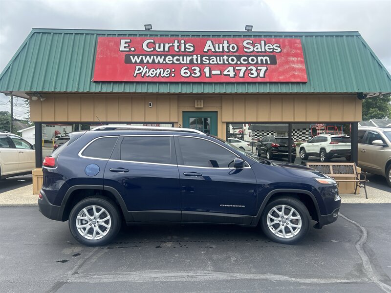 2015 Jeep Cherokee Latitude   - Photo 1 - Indianapolis, IN 46222