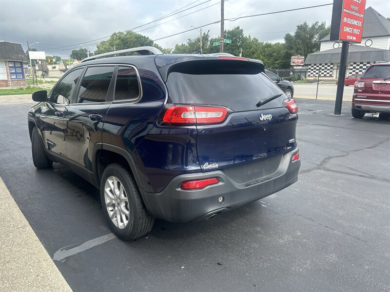 2015 Jeep Cherokee Latitude - Photo 5 - Indianapolis, IN 46222