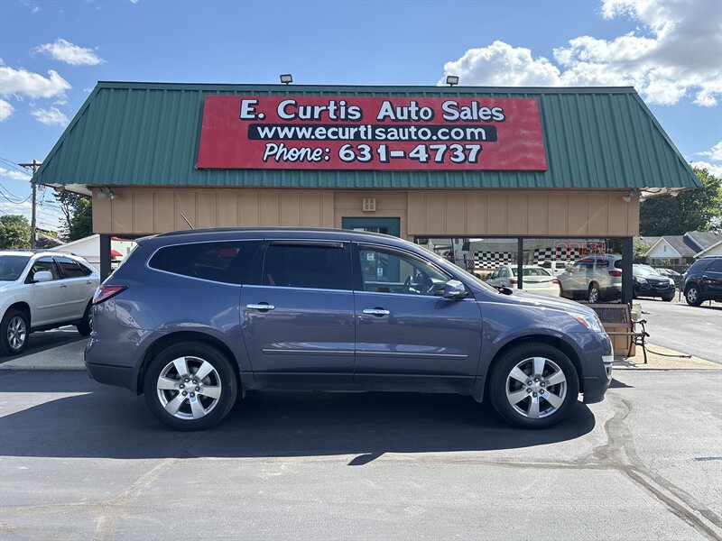 2014 Chevrolet Traverse LTZ - Photo 1 - Indianapolis, IN 46222