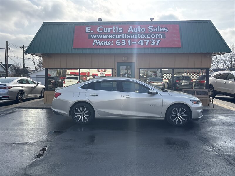 2016 Chevrolet Malibu LT   - Photo 1 - Indianapolis, IN 46222