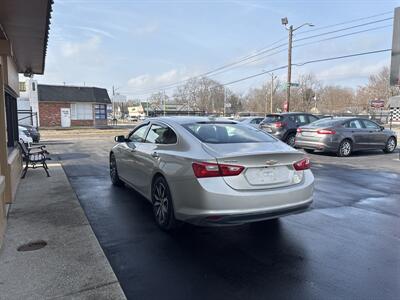 2016 Chevrolet Malibu LT - Photo 5 - Indianapolis, IN 46222