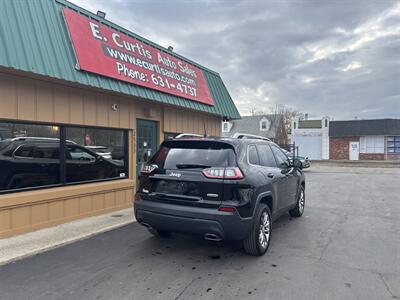 2019 Jeep Cherokee Latitude Plus   - Photo 6 - Indianapolis, IN 46222